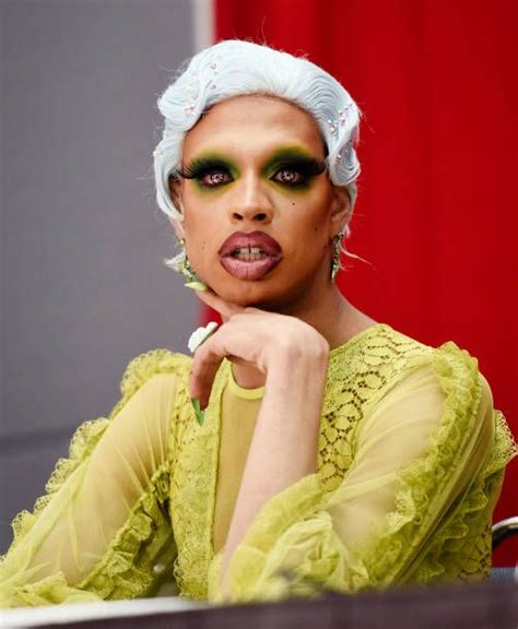 yvie oddly naked|448 Yvie Oddly Photos & High Res Pictures .